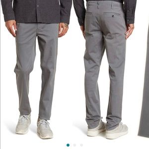 BLDWN 10.5" rise, 30" inseam (size 28) Zip fly with button closure. 32 waist